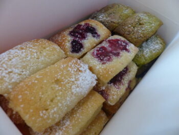 Financiers : natures, framboises et pistaches