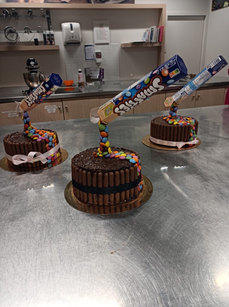 Gravity cake - Atelier patisserie Clermont Ferrand